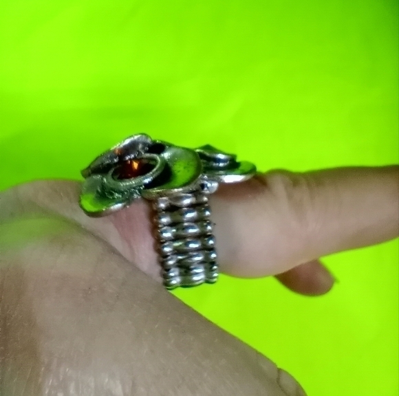 Silvertone amber color Rivoli flower 🌸 floral stretch adjustable ring - Picture 5 of 5